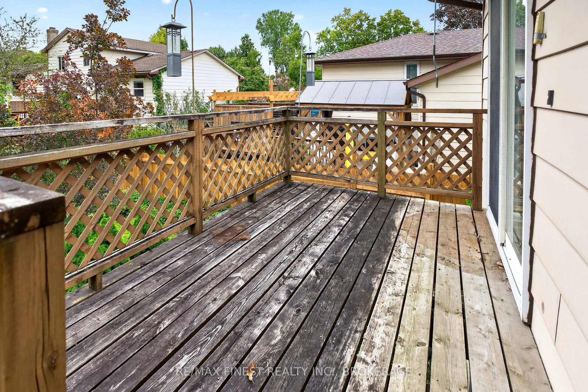 Photo 43 of 925 Kenshaw Street, Kingston, North of Taylor-Kidd Blvd — HOMEH