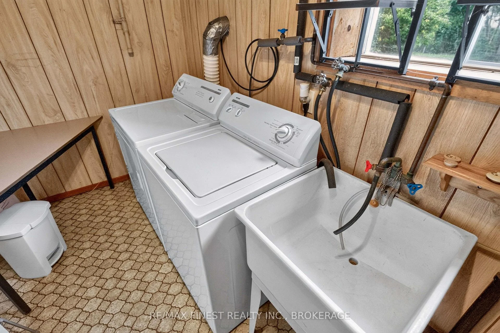 Photo 50 of 925 Kenshaw Street, Kingston, North of Taylor-Kidd Blvd — HOMEH