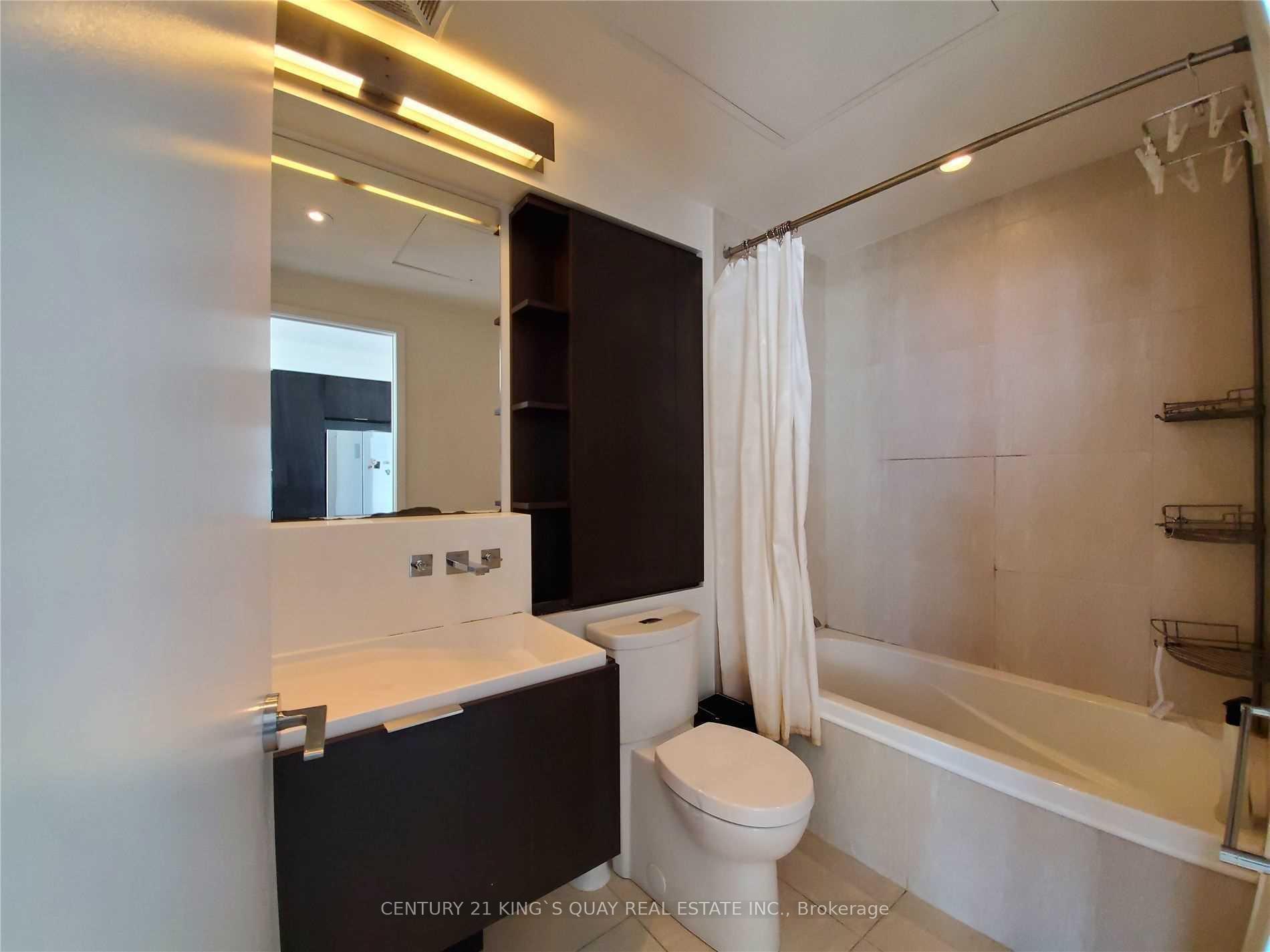 Photo 26 of Unit 3502, 101 Charles Street E, Toronto, Church-Yonge Corridor — HOMEH