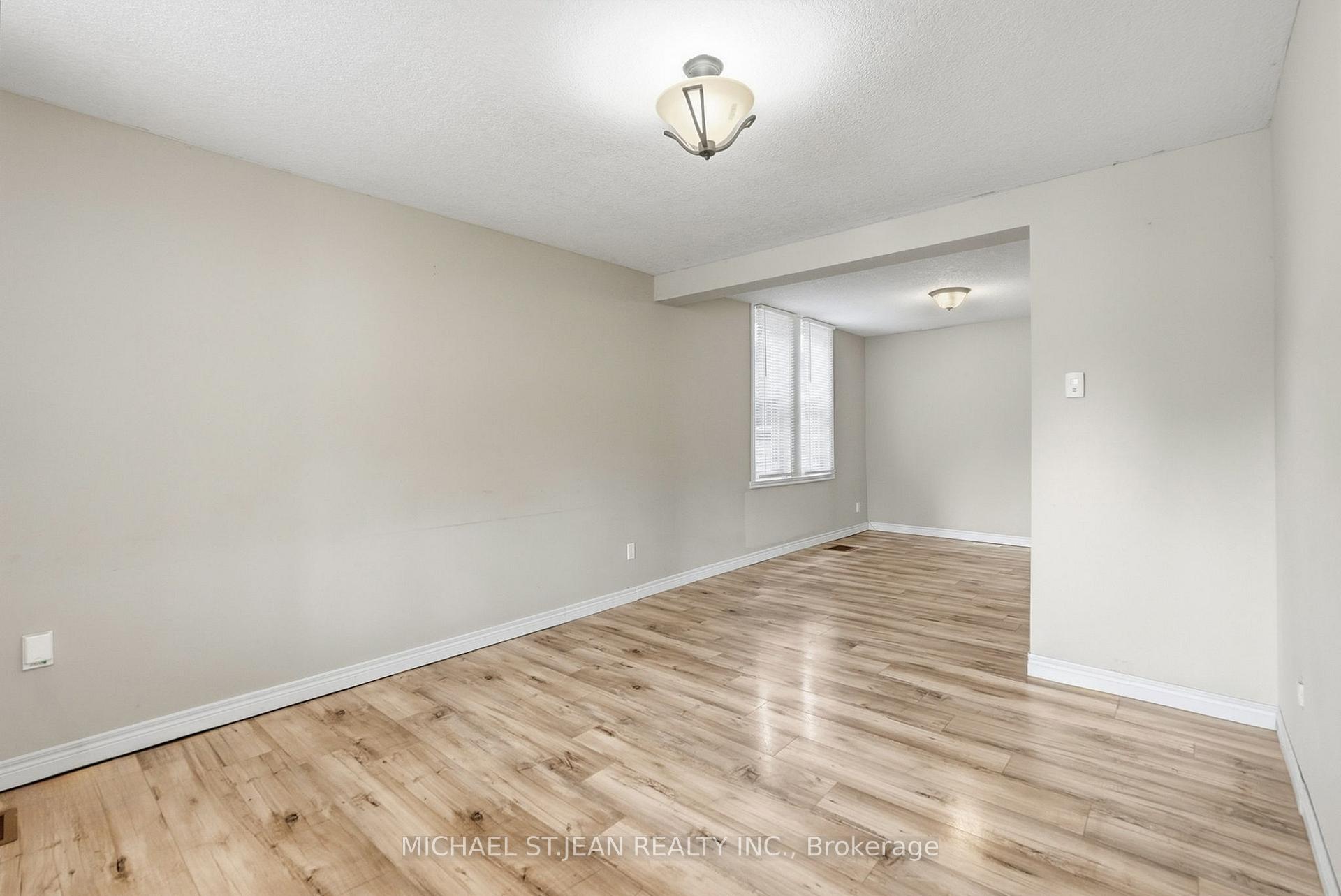 Photo 8 of 146 East 23rd Street, Hamilton, Eastmount — HOMEH