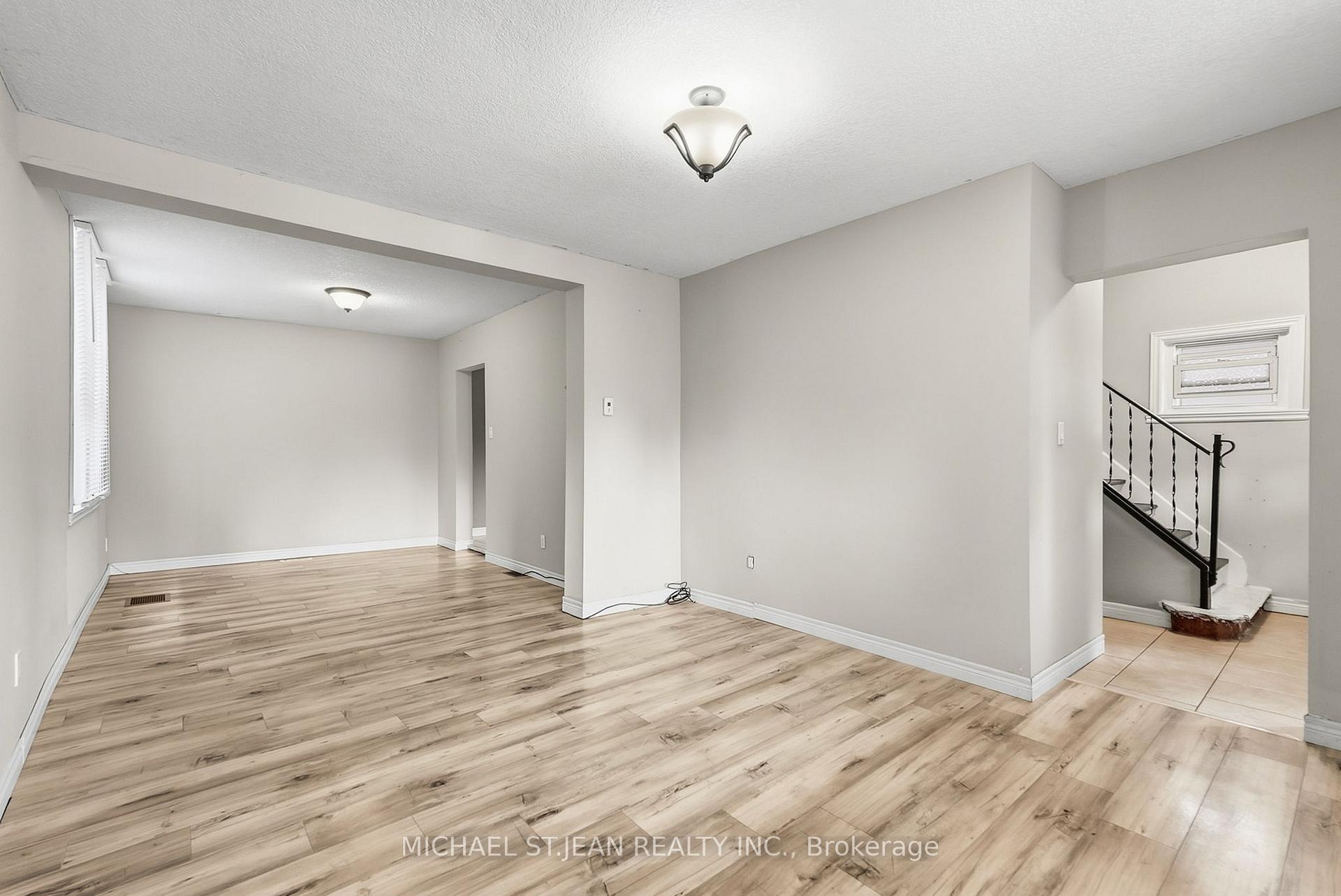 Photo 9 of 146 East 23rd Street, Hamilton, Eastmount — HOMEH