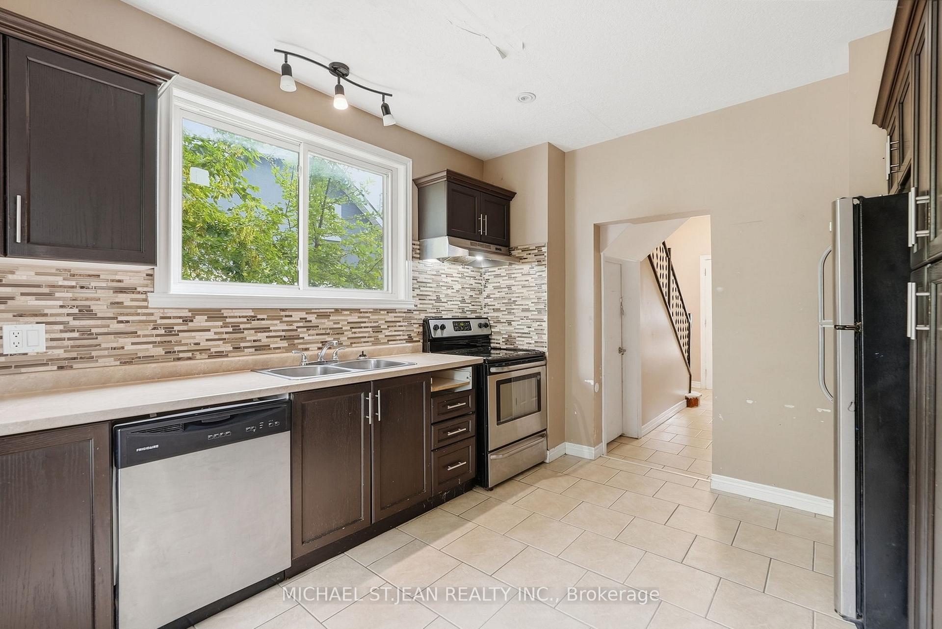 Photo 14 of 146 East 23rd Street, Hamilton, Eastmount — HOMEH