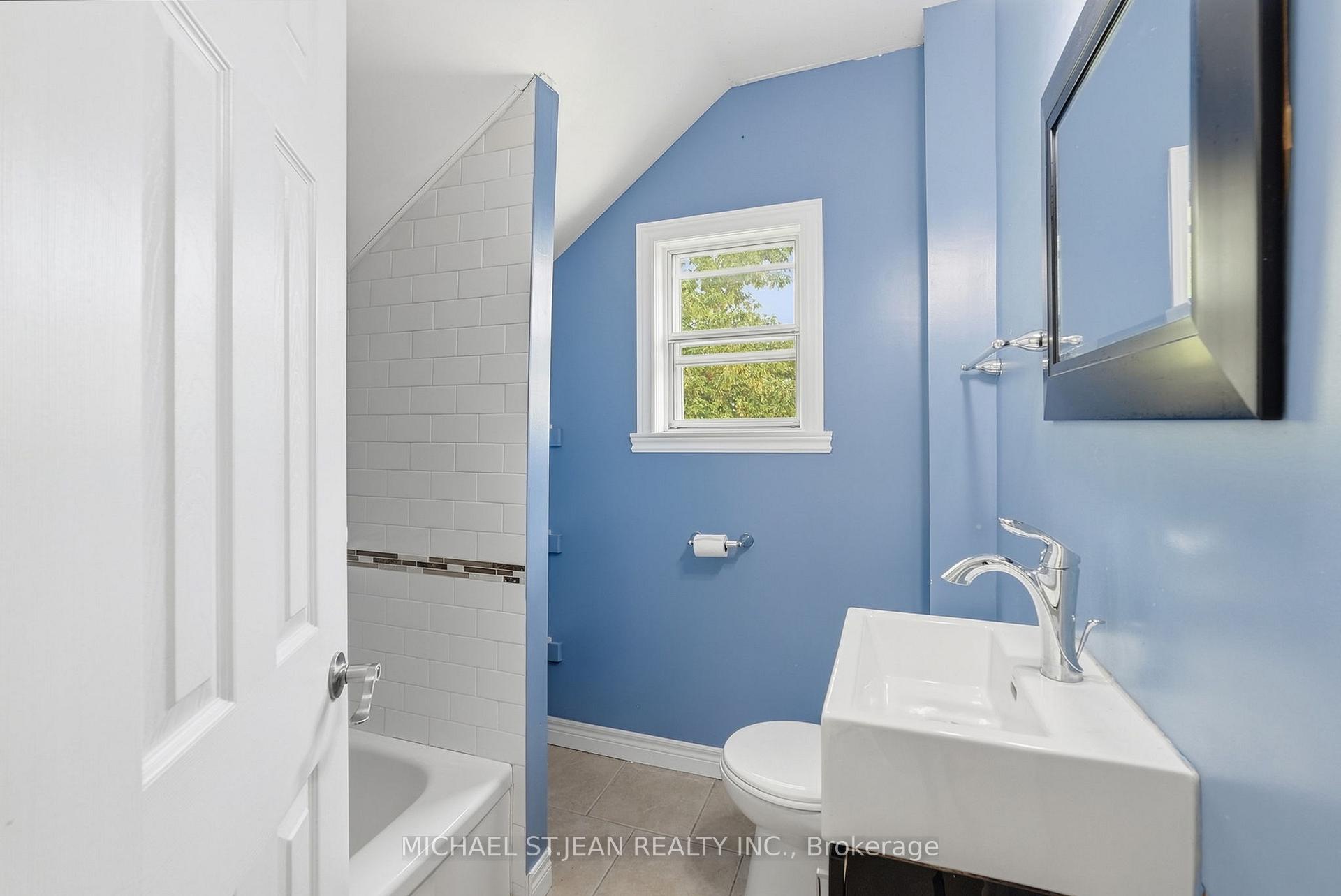 Photo 34 of 146 East 23rd Street, Hamilton, Eastmount — HOMEH
