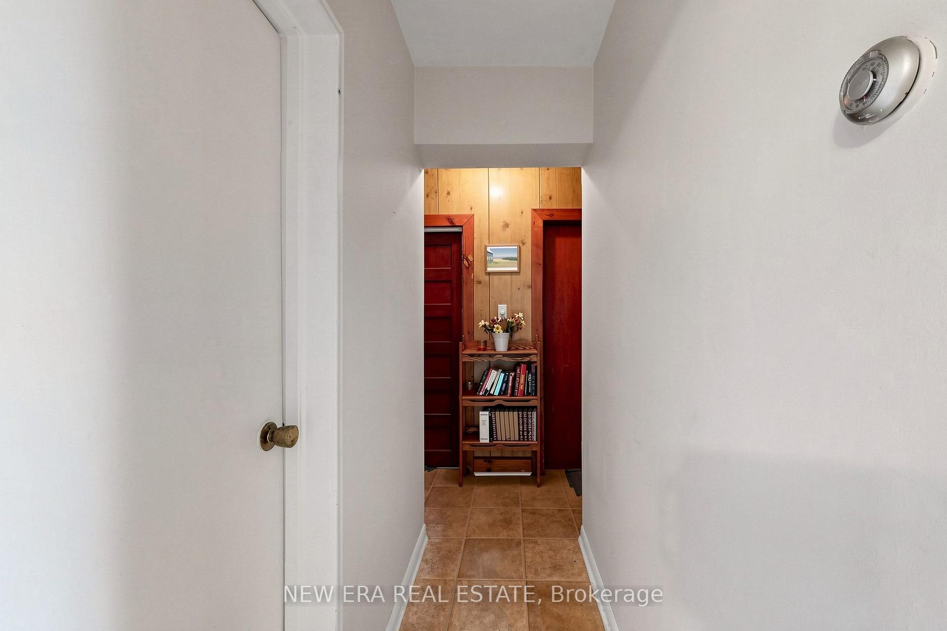 Photo 7 of 28 Thomas Avenue, Scarborough, Highland Creek — HOMEH