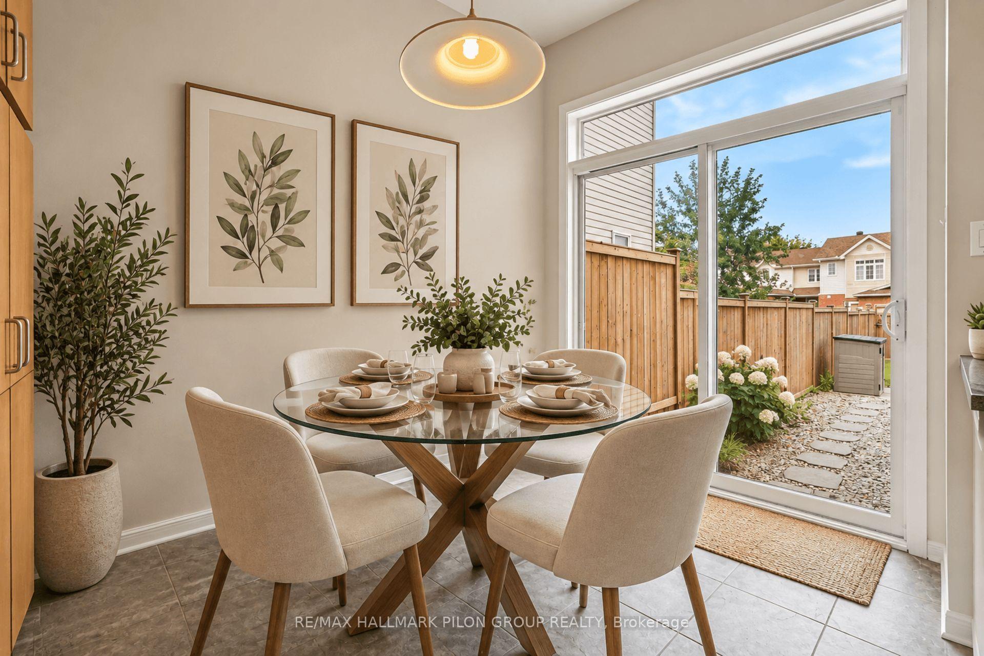 Photo 10 of 1395 Kitchener Avenue, Ottawa, Ellwood — HOMEH