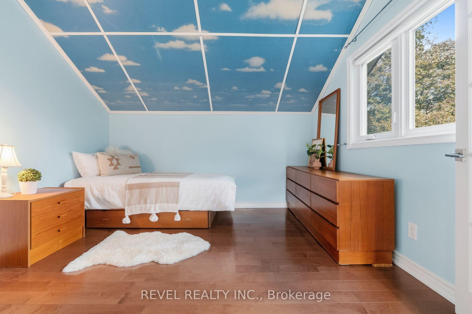 Photo 35 of 7034 Estoril Road, Mississauga, Meadowvale — HOMEH