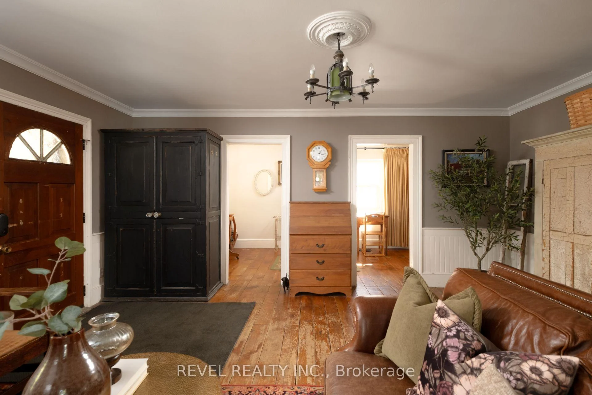 Photo 10 of 7034 Estoril Road, Mississauga, Meadowvale — HOMEH