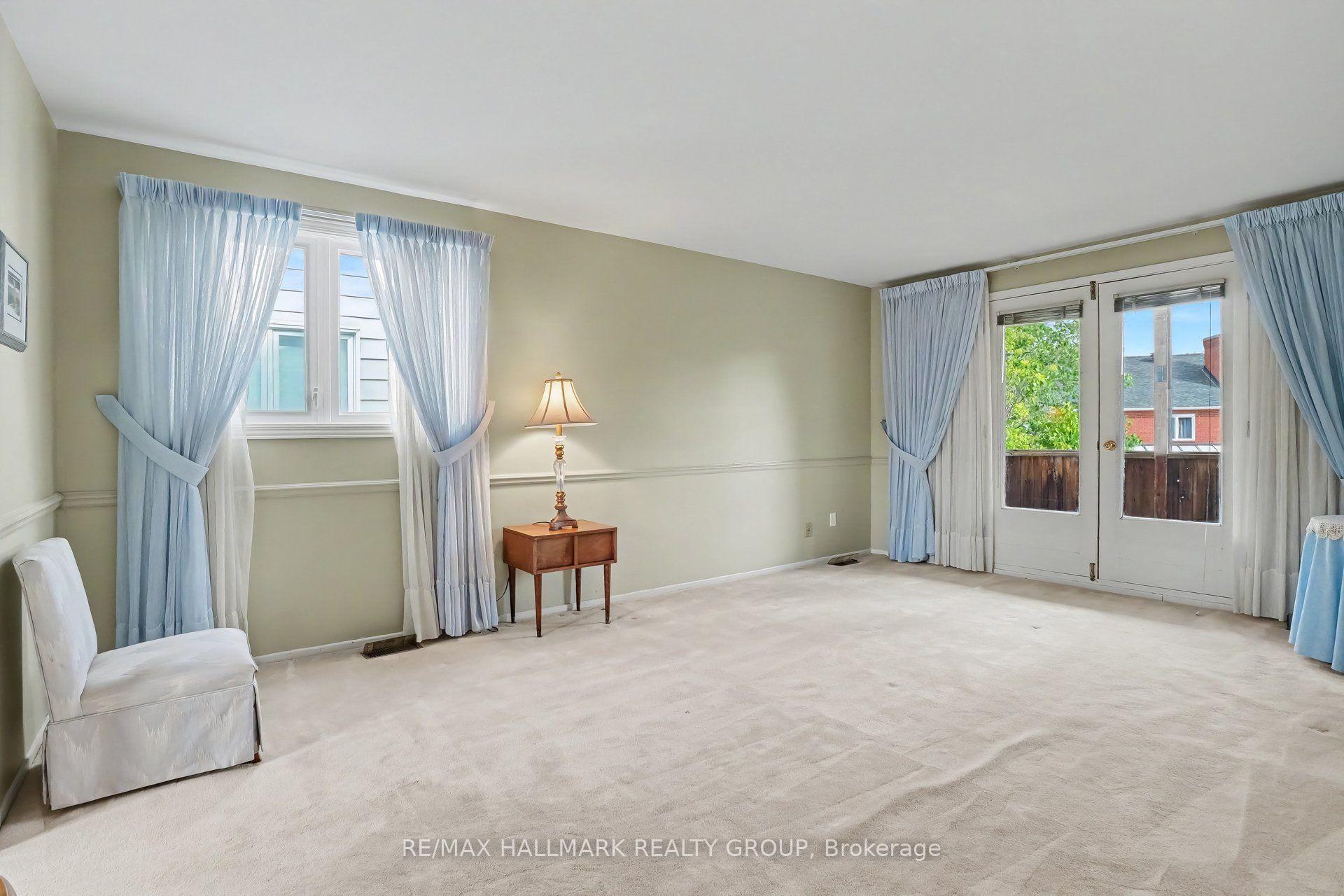 Photo 15 of 41 Denewood Crescent, Ottawa, Pineglen/Country Place — HOMEH