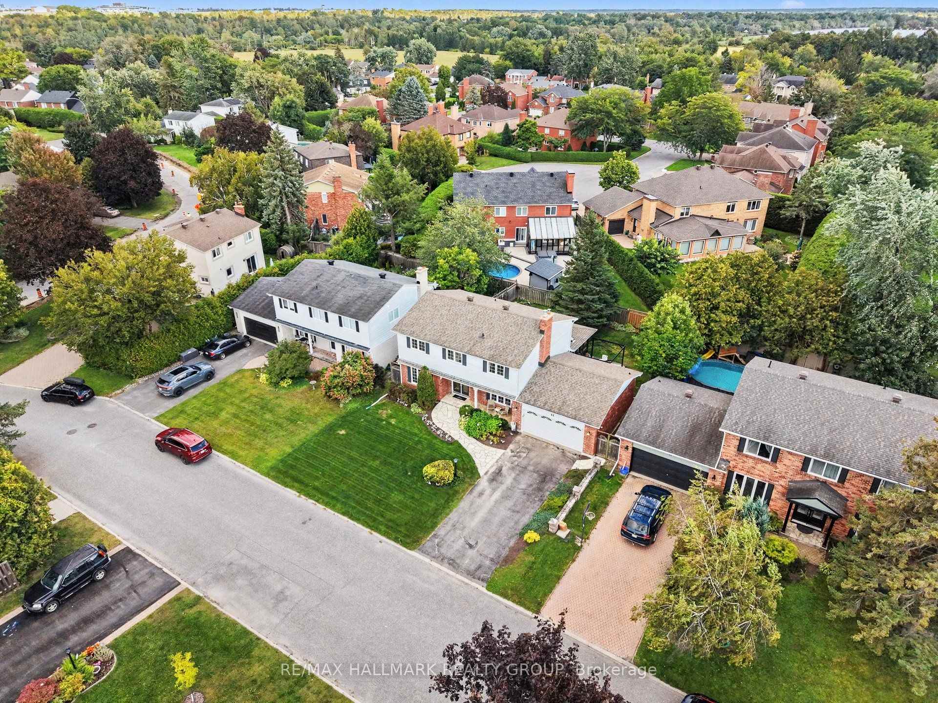 Photo 28 of 41 Denewood Crescent, Ottawa, Pineglen/Country Place — HOMEH