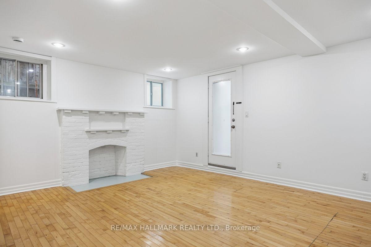 Photo 3 of Unit Lower, 483 Parkside Drive, Toronto, High Park-Swansea — HOMEH
