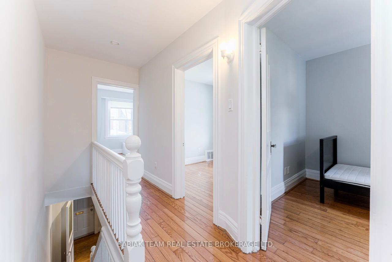 Photo 14 of 615 Crawford Street, Toronto, Palmerston-Little Italy — HOMEH