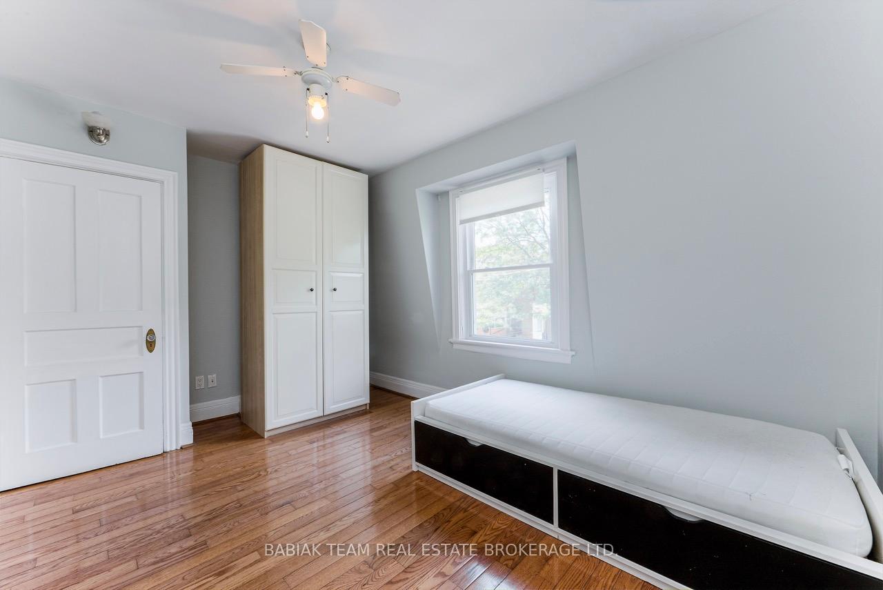 Photo 15 of 615 Crawford Street, Toronto, Palmerston-Little Italy — HOMEH