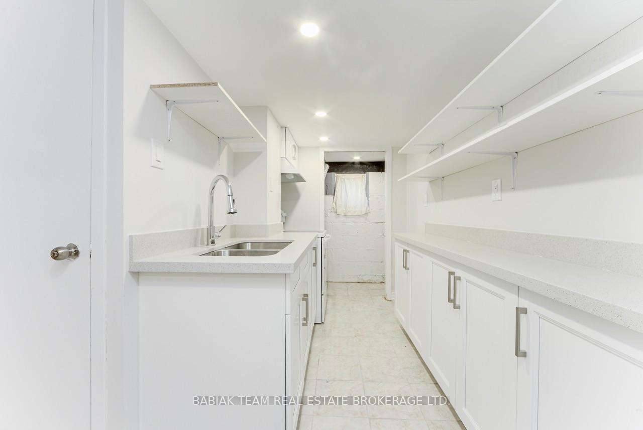 Photo 29 of 615 Crawford Street, Toronto, Palmerston-Little Italy — HOMEH