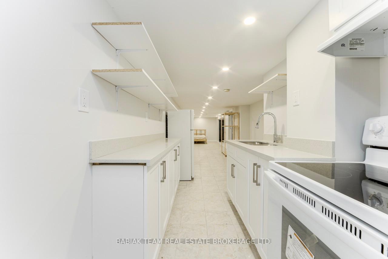 Photo 31 of 615 Crawford Street, Toronto, Palmerston-Little Italy — HOMEH