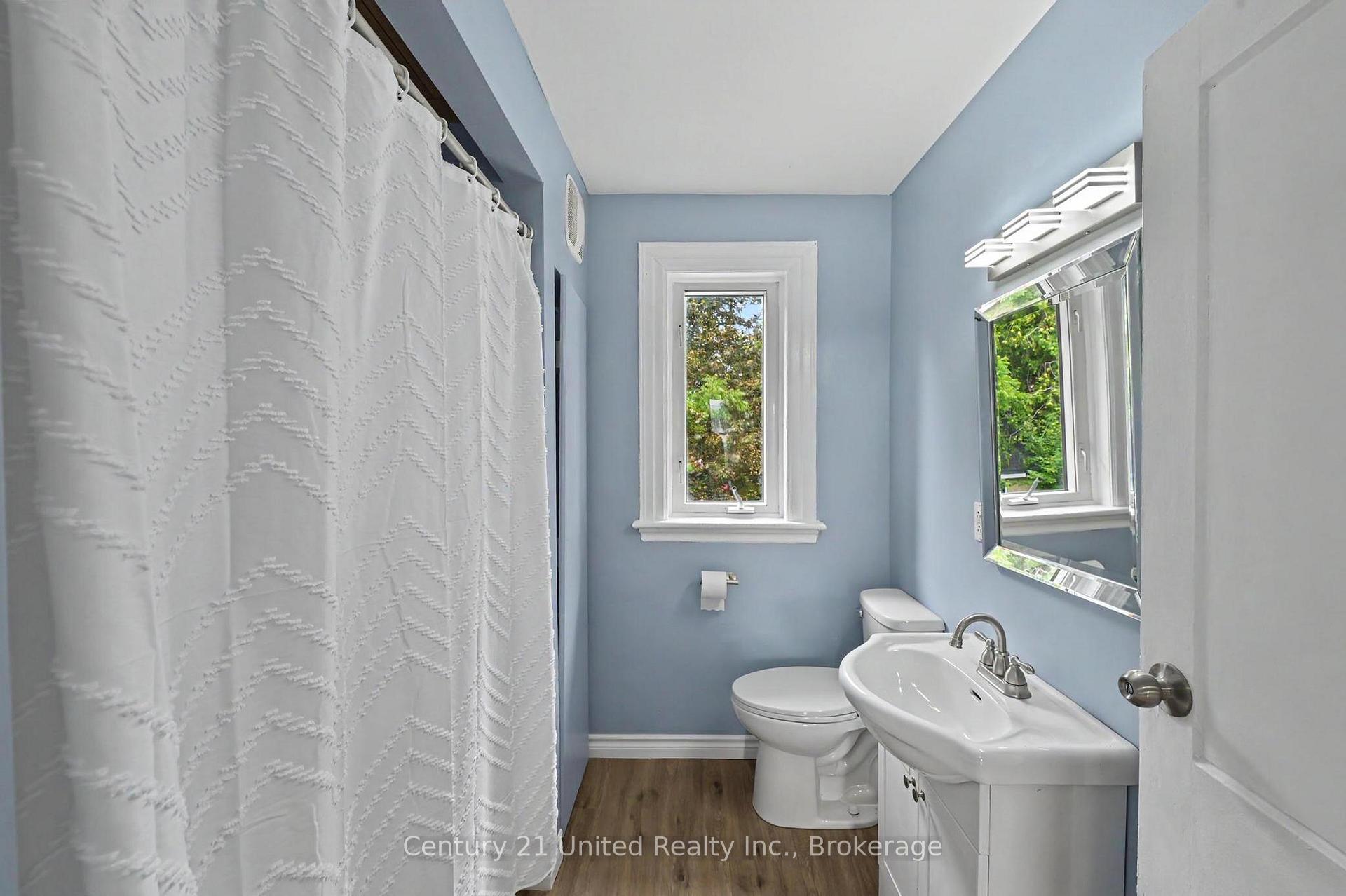 Photo 13 of 554 Sherbrooke Street, Peterborough, Town Ward 3 — HOMEH