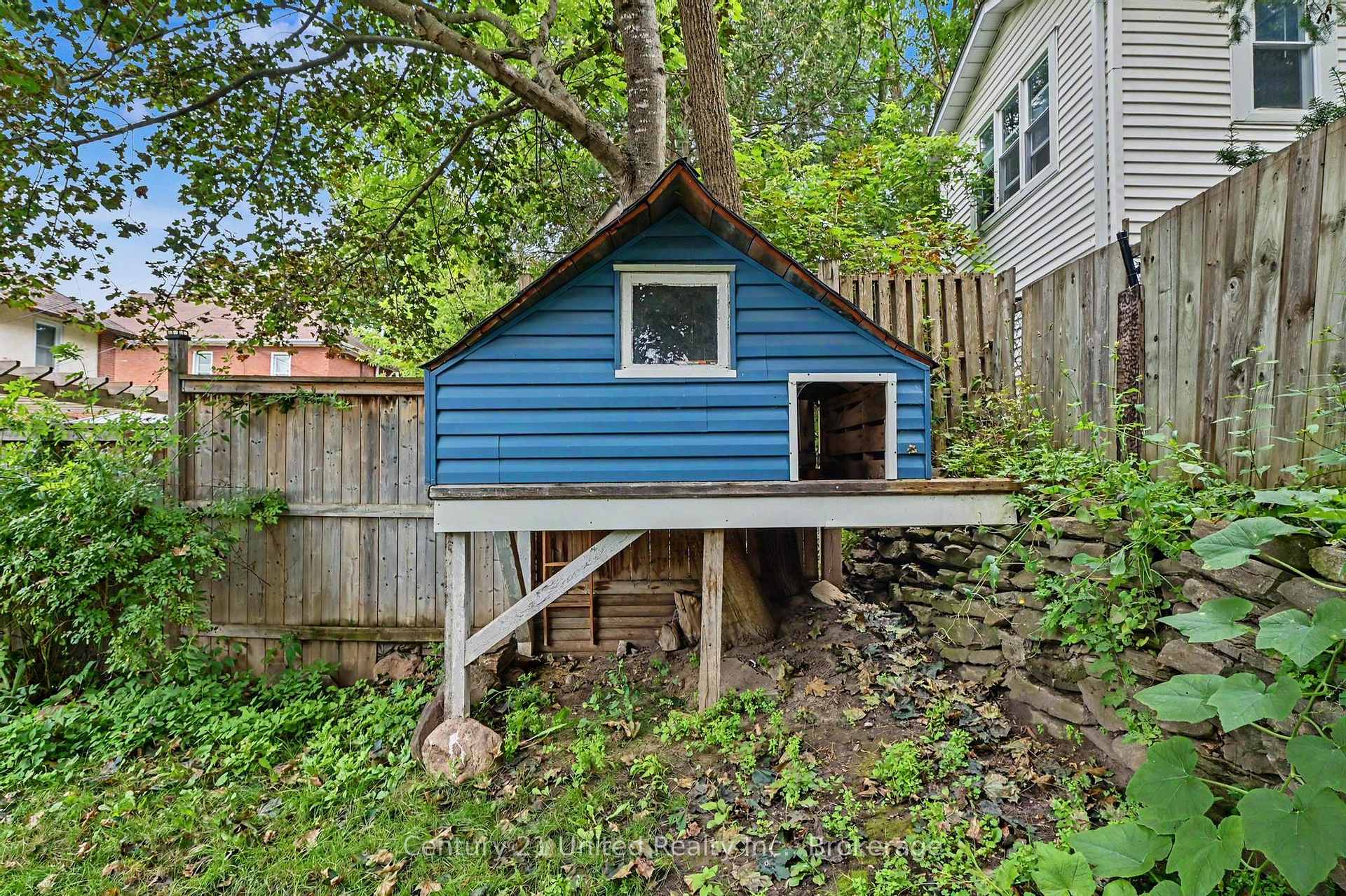 Photo 29 of 554 Sherbrooke Street, Peterborough, Town Ward 3 — HOMEH