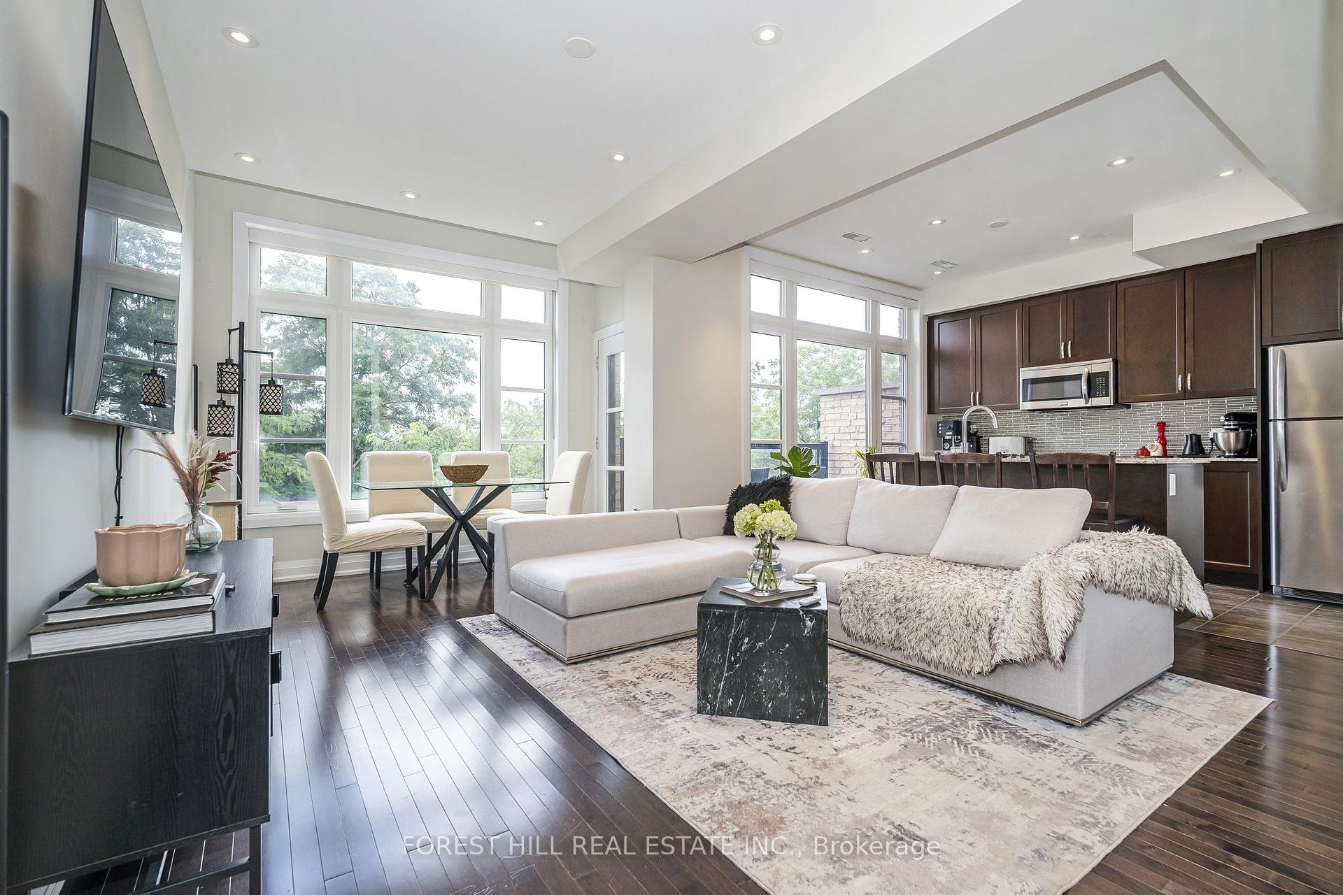 Photo 2 of Unit 28, 8169 Kipling Avenue, Vaughan, West Woodbridge — HOMEH