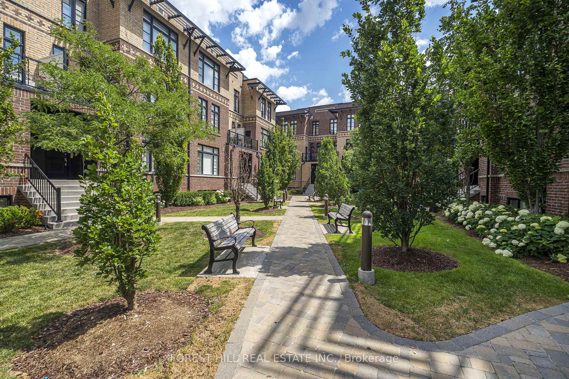 Photo 18 of Unit 28, 8169 Kipling Avenue, Vaughan, West Woodbridge — HOMEH