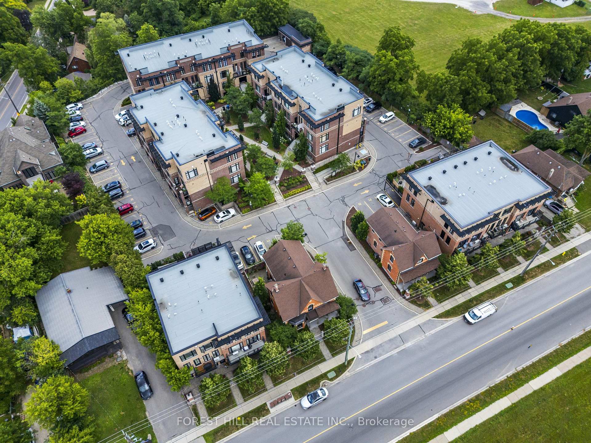 Photo 20 of Unit 28, 8169 Kipling Avenue, Vaughan, West Woodbridge — HOMEH