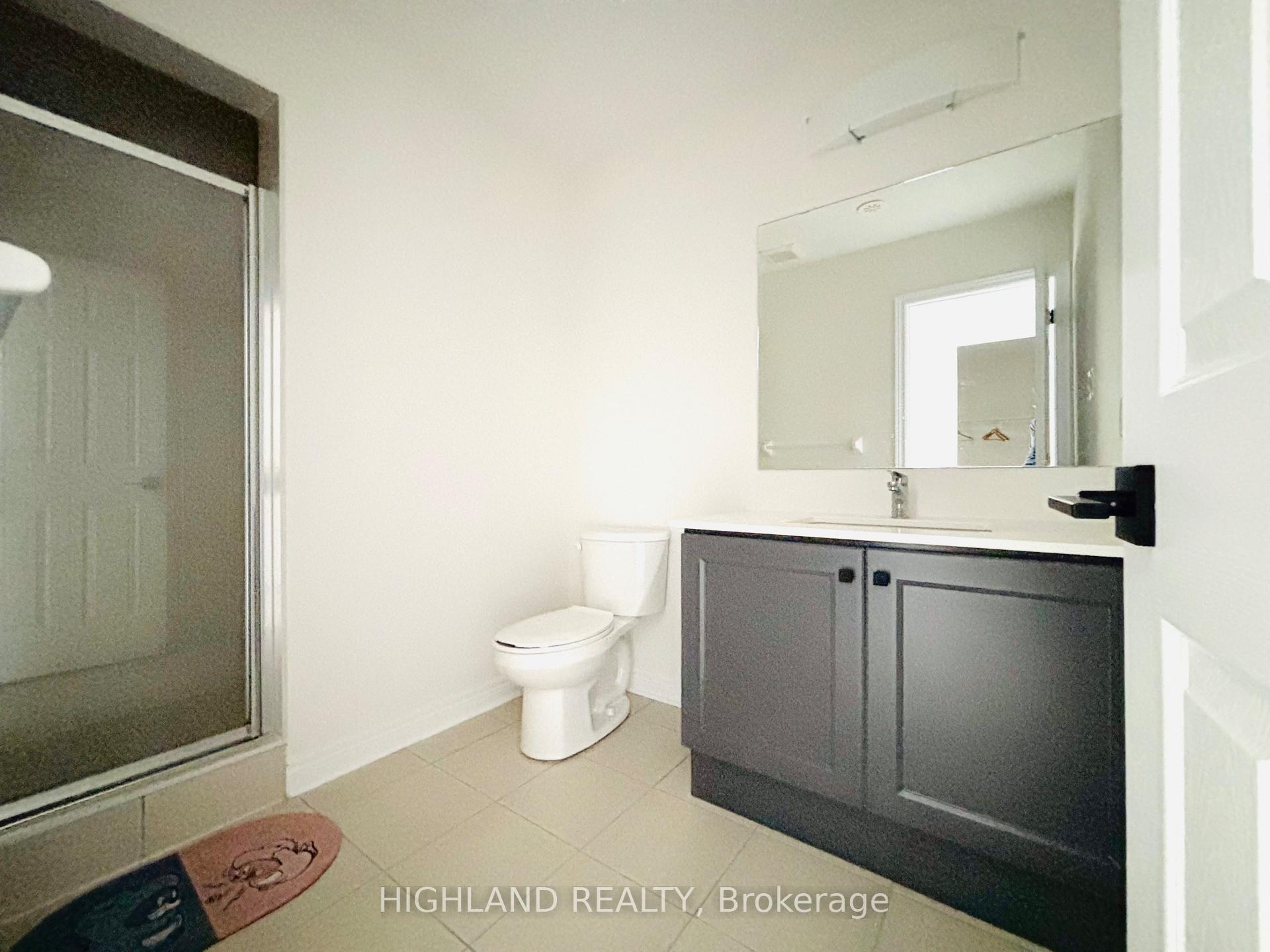 Photo 9 of 12 Robert Eaton Avenue, Markham, Middlefield — HOMEH