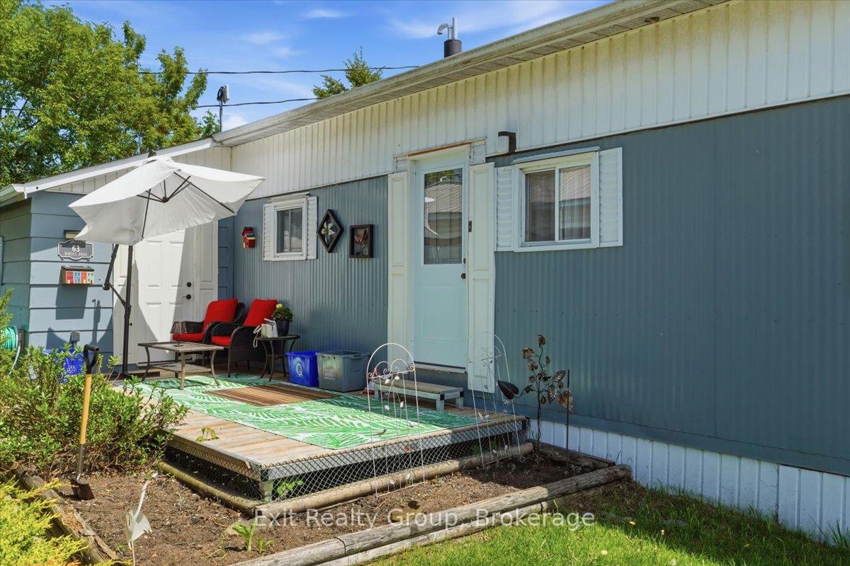 Photo 3 of Unit 63, 63 Whites Road, Quinte West, Sidney Ward — HOMEH