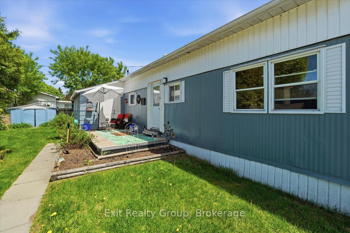 Photo 15 of Unit 63, 63 Whites Road, Quinte West, Sidney Ward — HOMEH