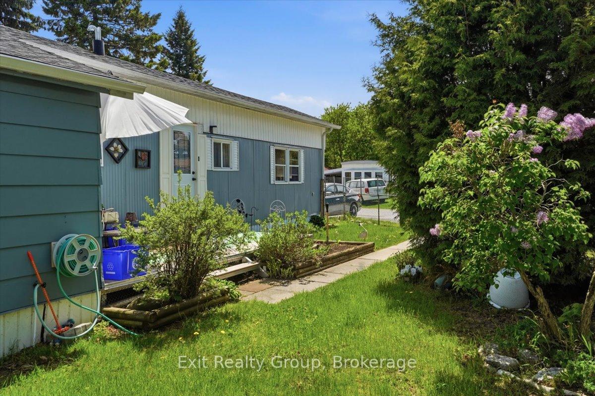 Photo 17 of Unit 63, 63 Whites Road, Quinte West, Sidney Ward — HOMEH
