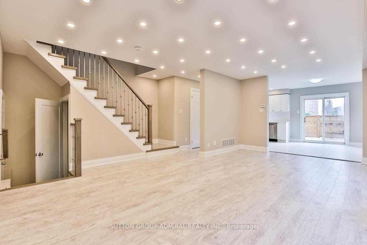 Photo 7 of 99 Maple Sugar Lane, Vaughan, Patterson — HOMEH