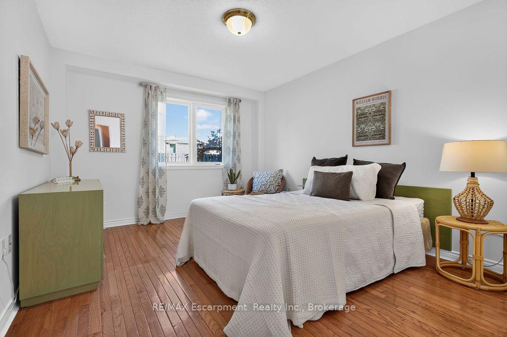 Photo 22 of 1175 Bellview Crescent, Burlington, Brant — HOMEH