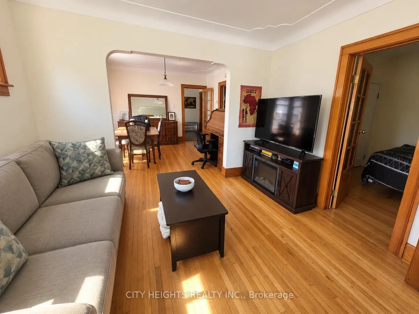 Photo 26 of 1827 Moy Avenue, Windsor, South Walkerville — HOMEH
