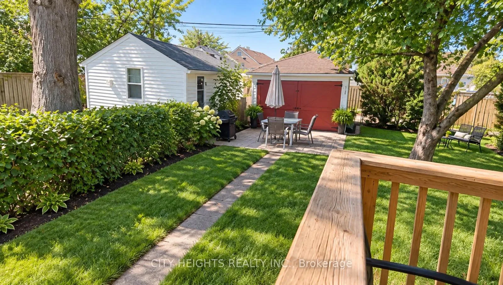 Photo 45 of 1827 Moy Avenue, Windsor, South Walkerville — HOMEH