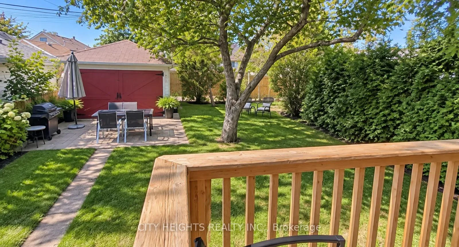 Photo 44 of 1827 Moy Avenue, Windsor, South Walkerville — HOMEH