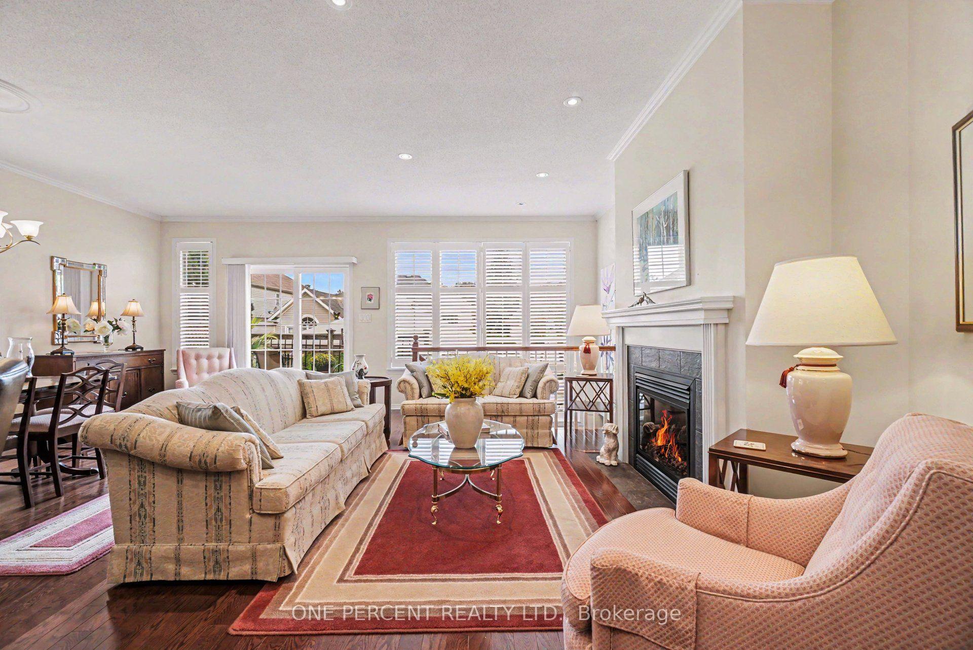 Photo 8 of 214 Cairnsmore Circle, Ottawa, Barrhaven - Stonebridge — HOMEH