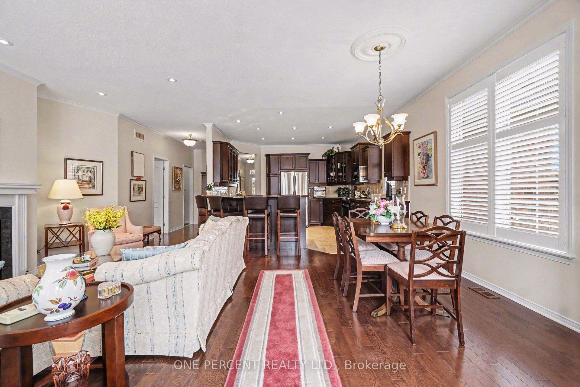 Photo 10 of 214 Cairnsmore Circle, Ottawa, Barrhaven - Stonebridge — HOMEH