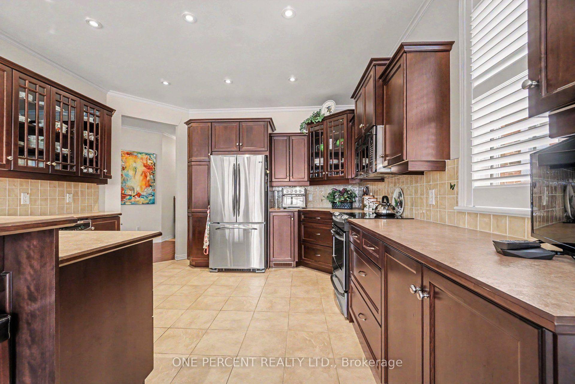Photo 13 of 214 Cairnsmore Circle, Ottawa, Barrhaven - Stonebridge — HOMEH