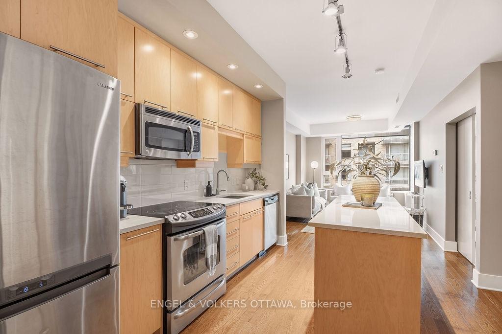 Photo 5 of Unit 418, 101 Richmond Road, Ottawa, Westboro South — HOMEH