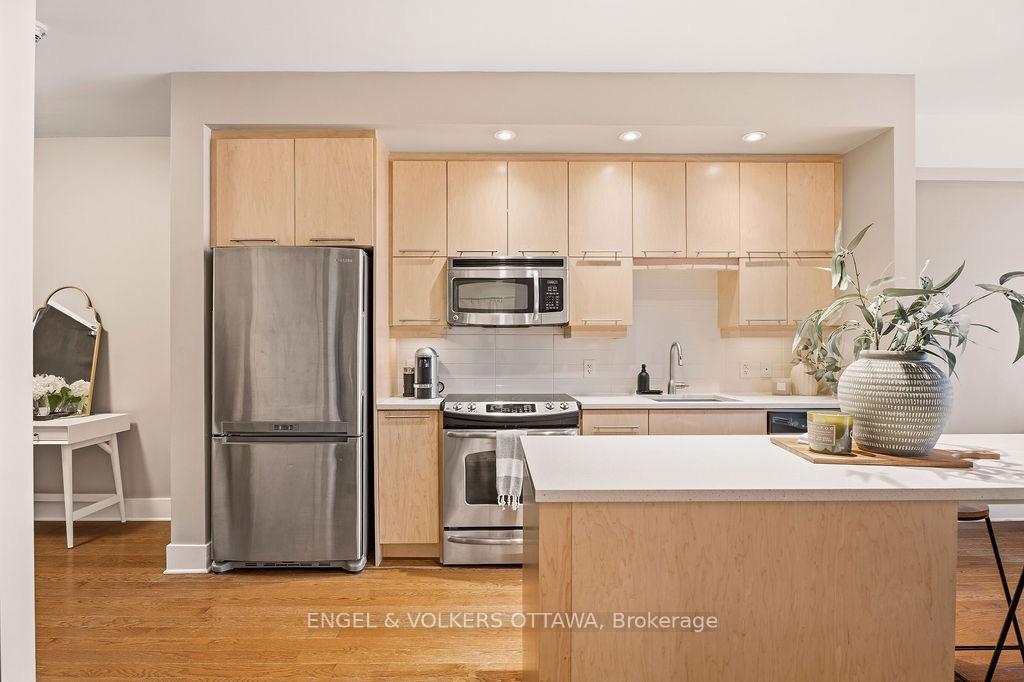 Photo 6 of Unit 418, 101 Richmond Road, Ottawa, Westboro South — HOMEH