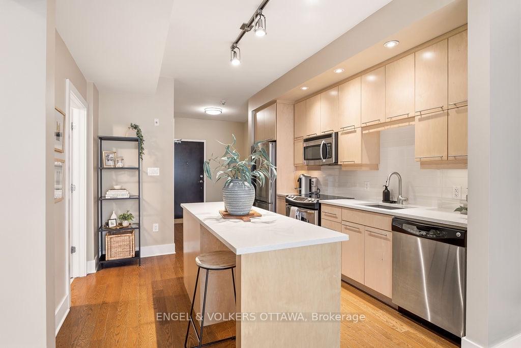 Photo 8 of Unit 418, 101 Richmond Road, Ottawa, Westboro South — HOMEH