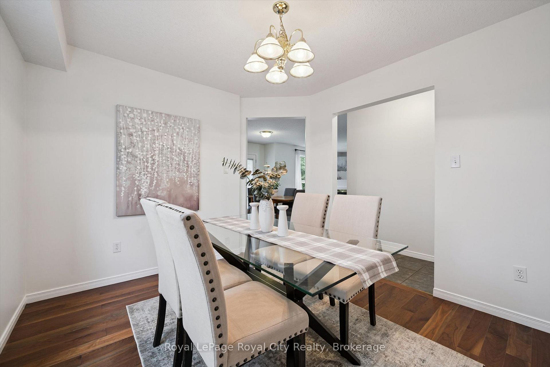 Photo 16 of 3 Munroe Crescent, Guelph, Clairfields/Hanlon Business Park — HOMEH