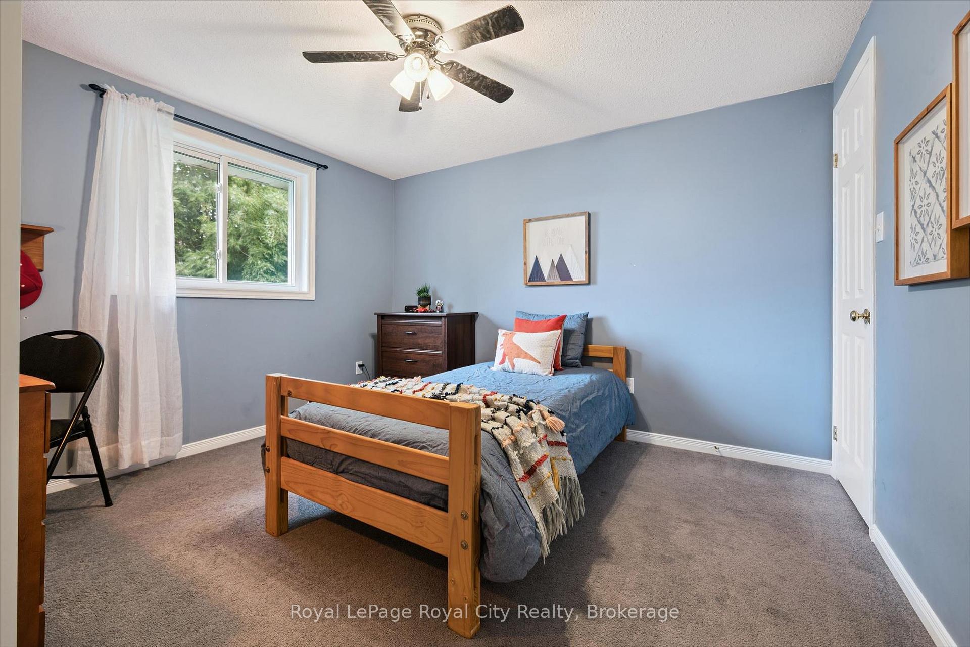 Photo 29 of 3 Munroe Crescent, Guelph, Clairfields/Hanlon Business Park — HOMEH