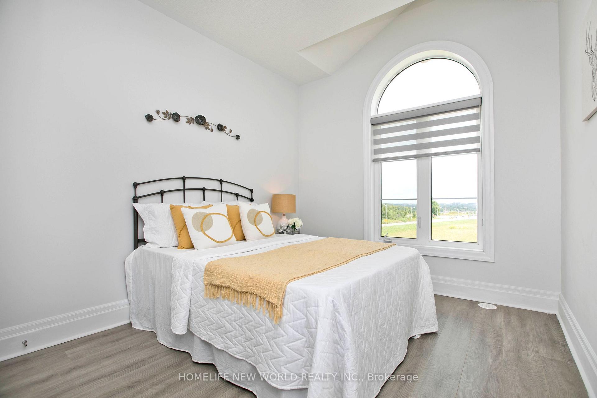 Photo 20 of 18 Campobello Street, Vaughan, Patterson — HOMEH