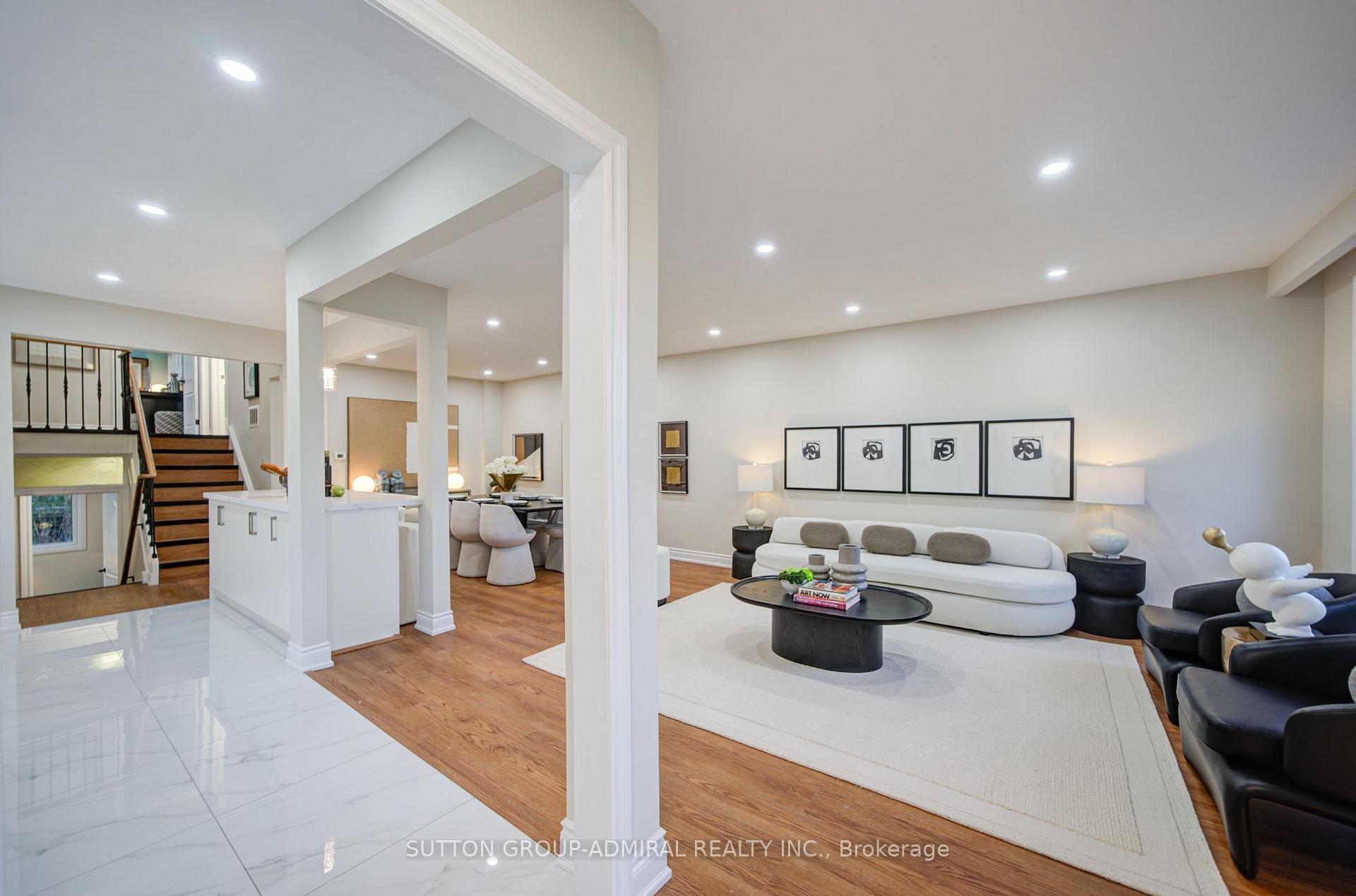 Photo 3 of 78 Clayhall Crescent, North York, York University Heights — HOMEH