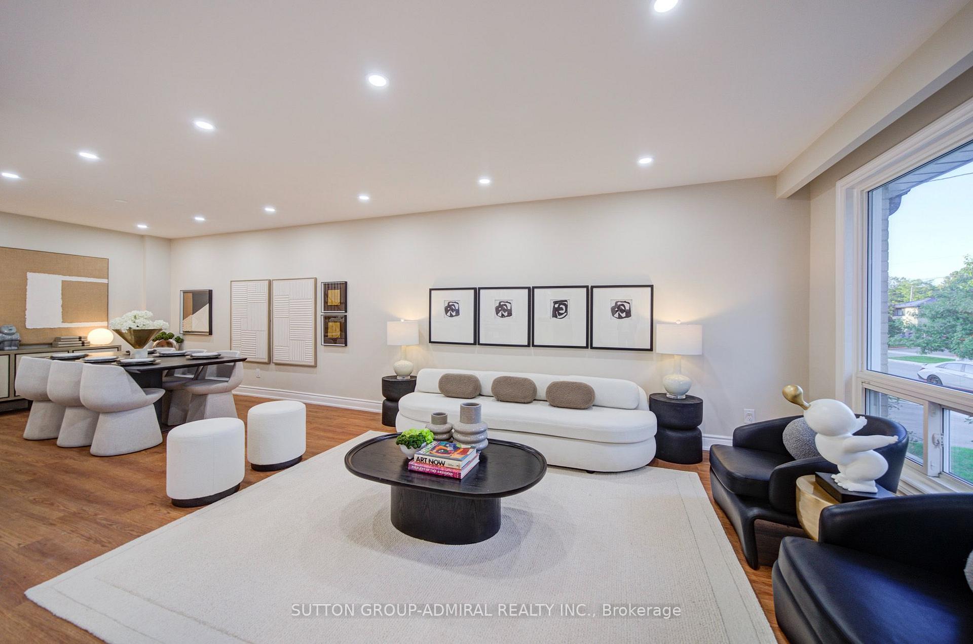 Photo 4 of 78 Clayhall Crescent, North York, York University Heights — HOMEH