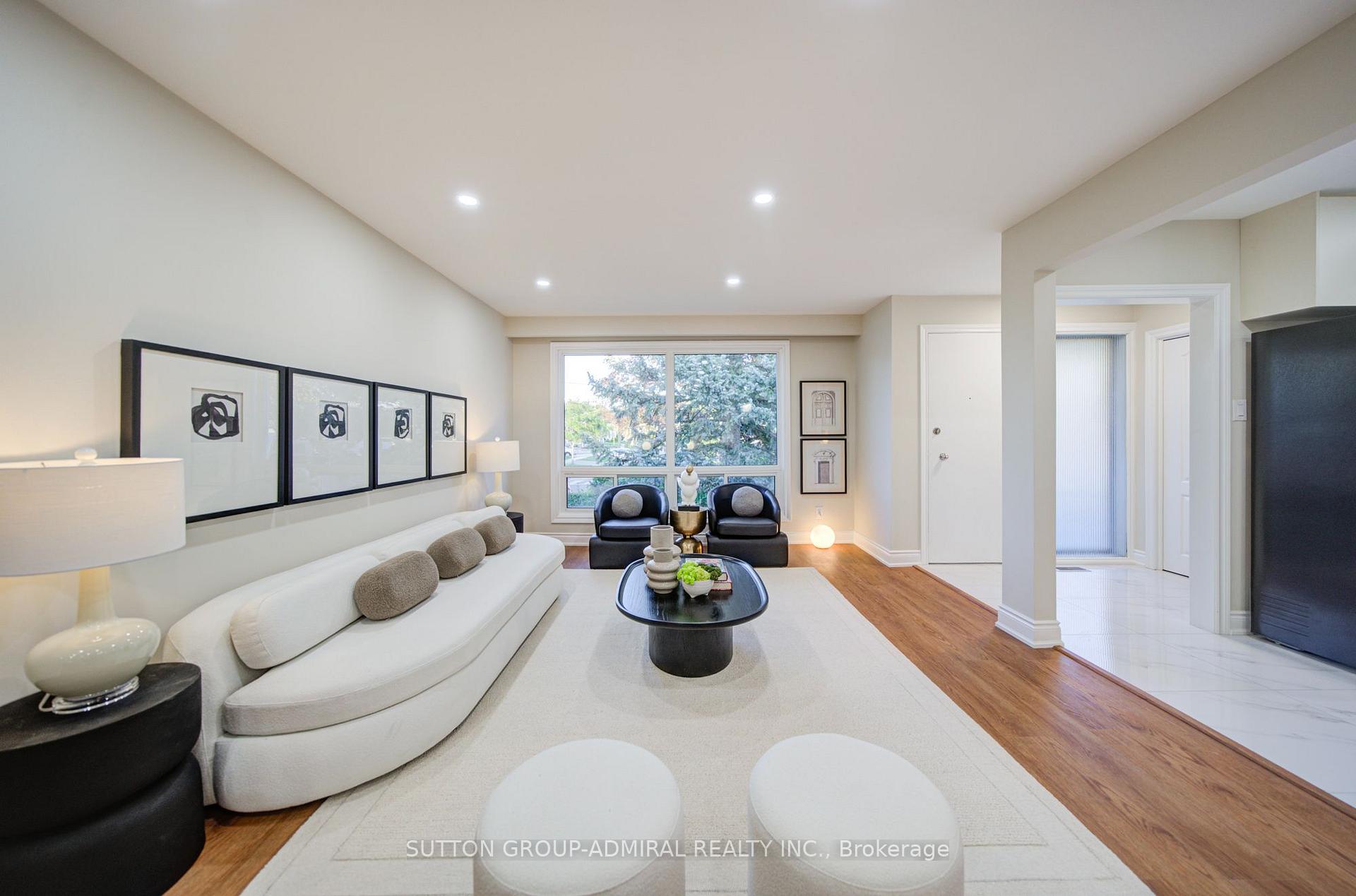 Photo 7 of 78 Clayhall Crescent, North York, York University Heights — HOMEH