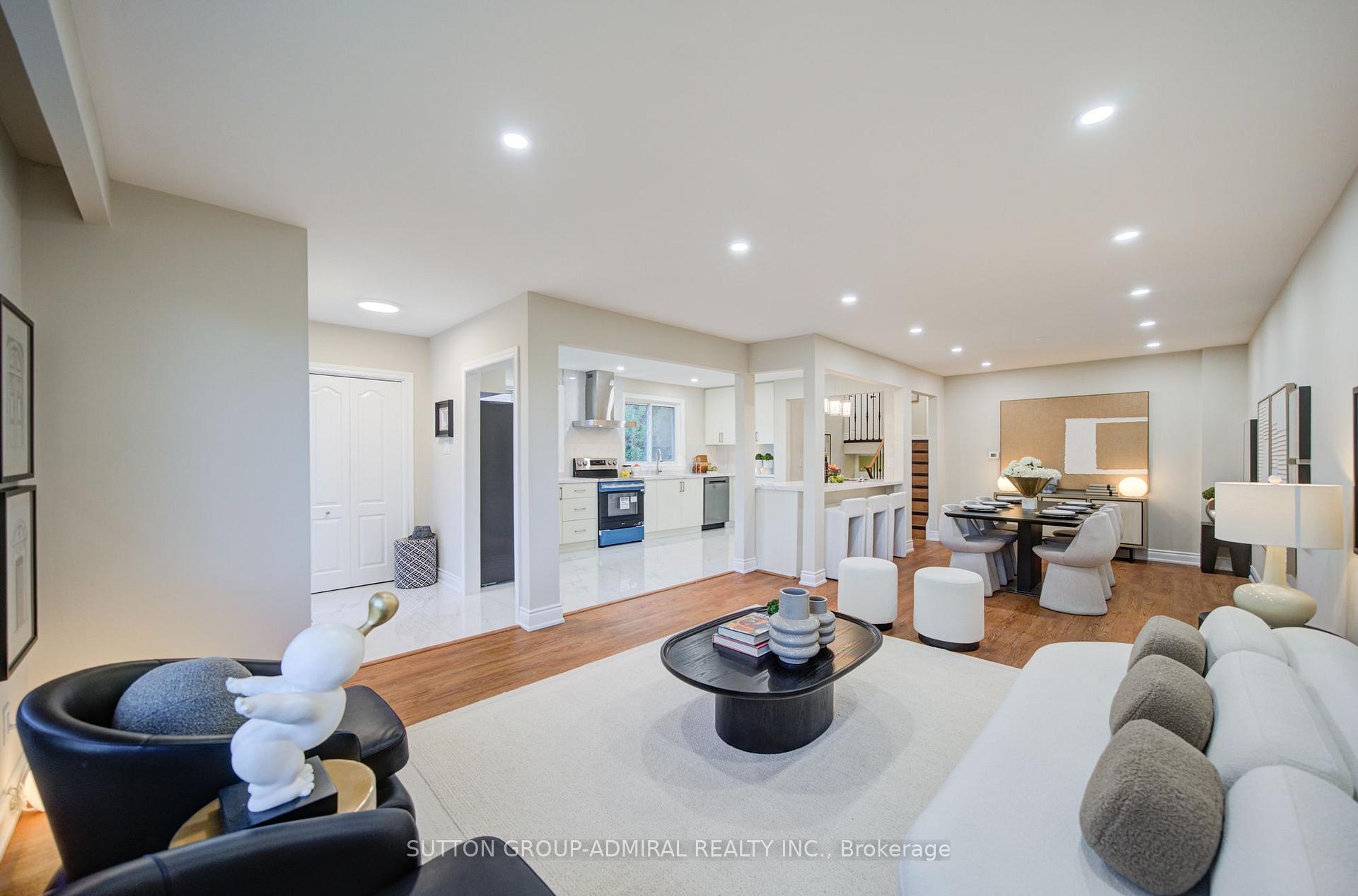 Photo 8 of 78 Clayhall Crescent, North York, York University Heights — HOMEH