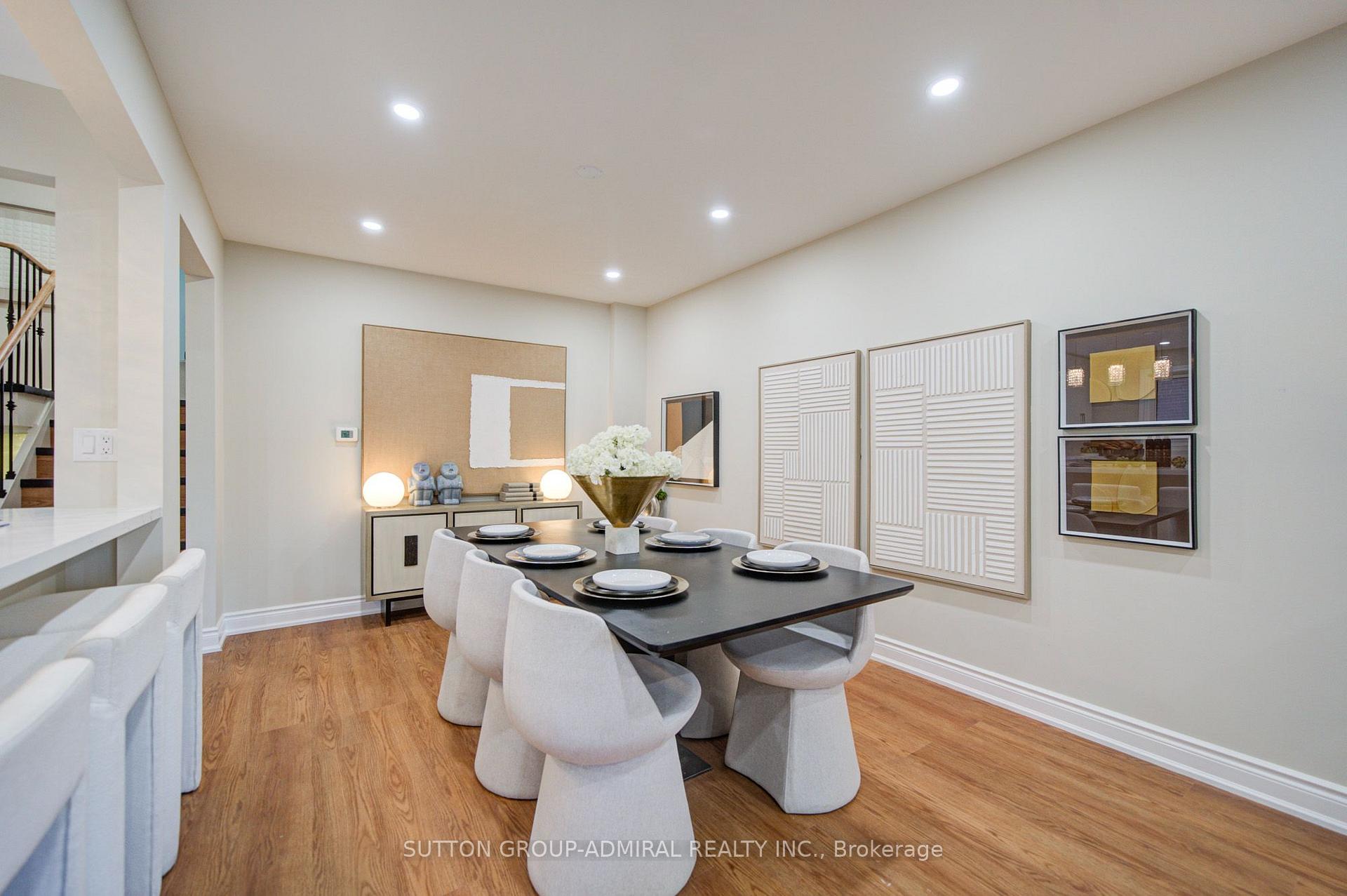 Photo 11 of 78 Clayhall Crescent, North York, York University Heights — HOMEH