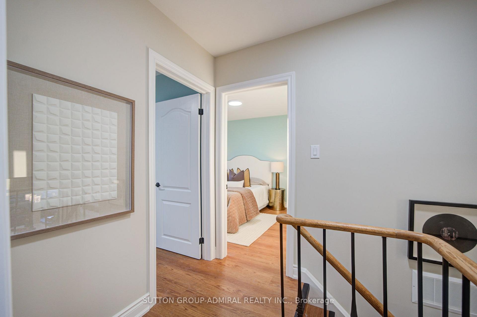 Photo 20 of 78 Clayhall Crescent, North York, York University Heights — HOMEH