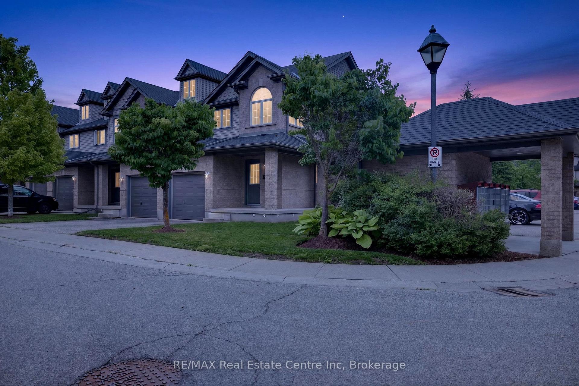 Photo 4 of 30 Vaughan Street, Guelph, Clairfields/Hanlon Business Park — HOMEH