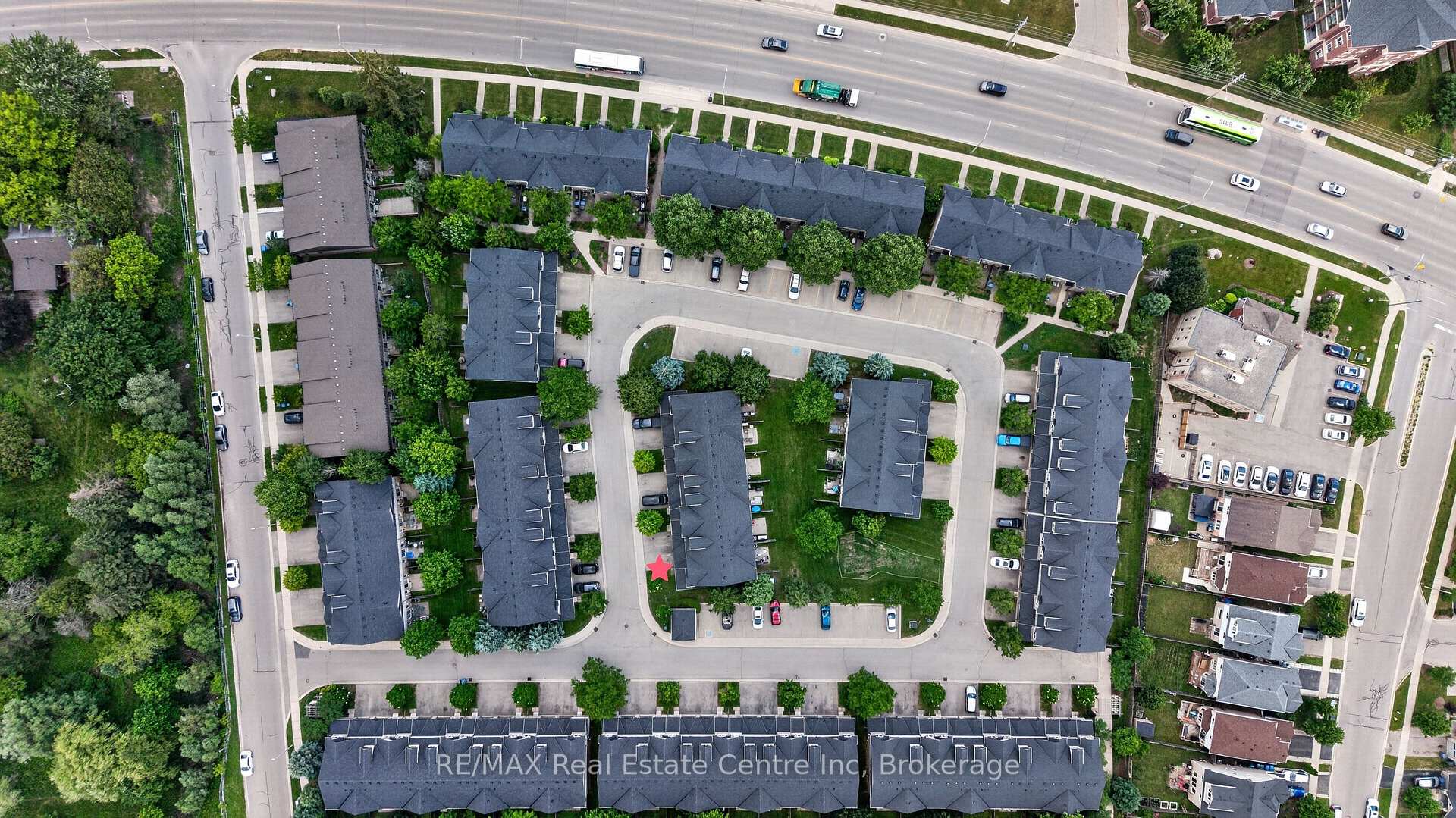 Photo 37 of 30 Vaughan Street, Guelph, Clairfields/Hanlon Business Park — HOMEH