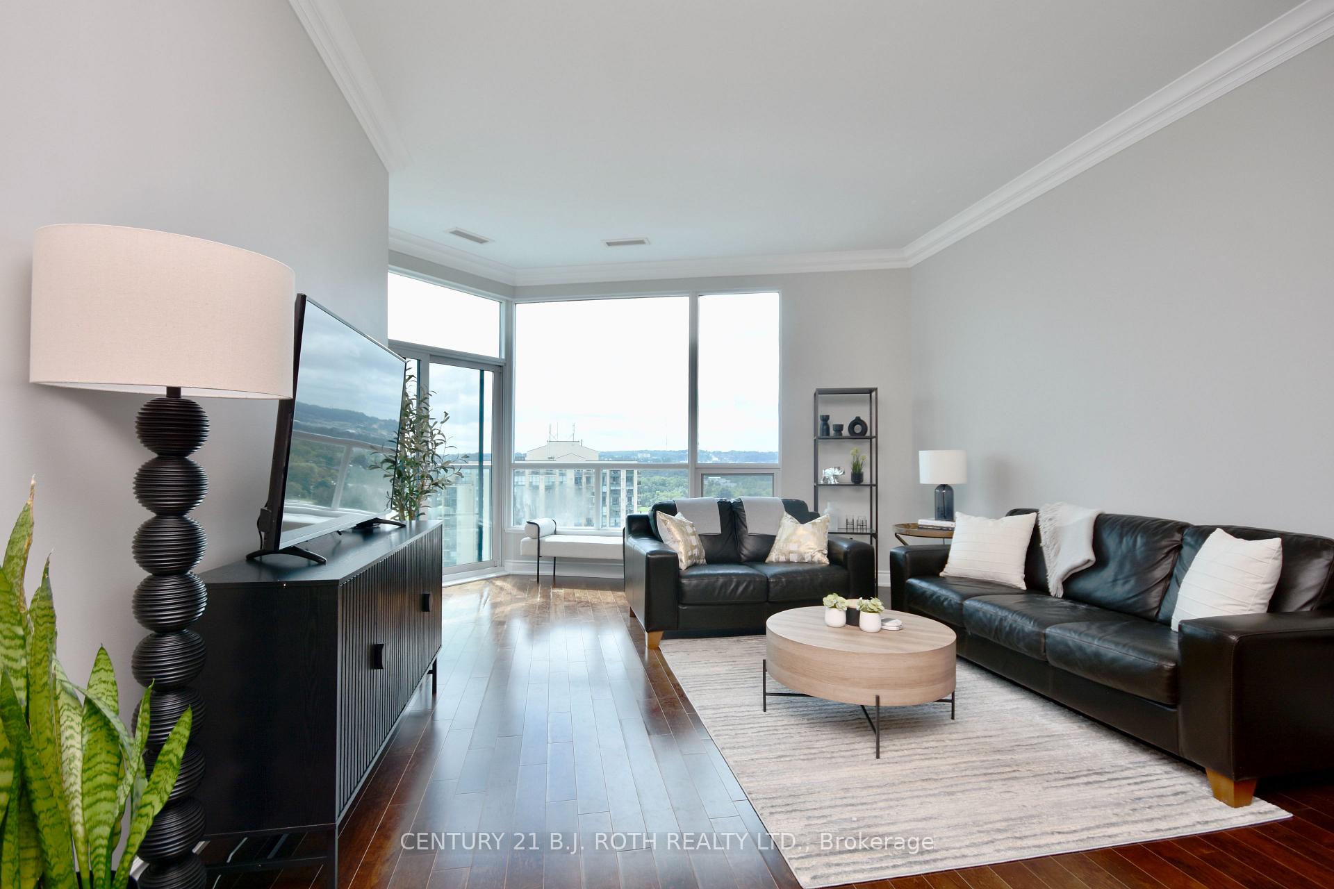 Photo 8 of Unit PH11, 37 Ellen Street, Barrie, City Centre — HOMEH